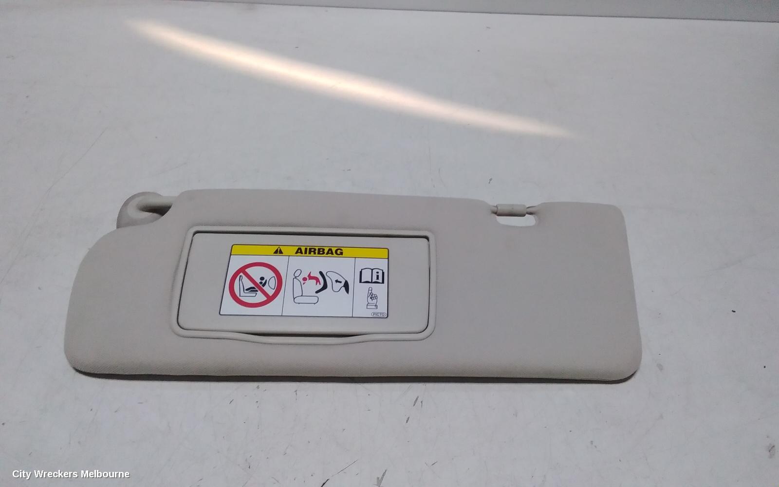 HONDA ODYSSEY 2014 Sunvisor