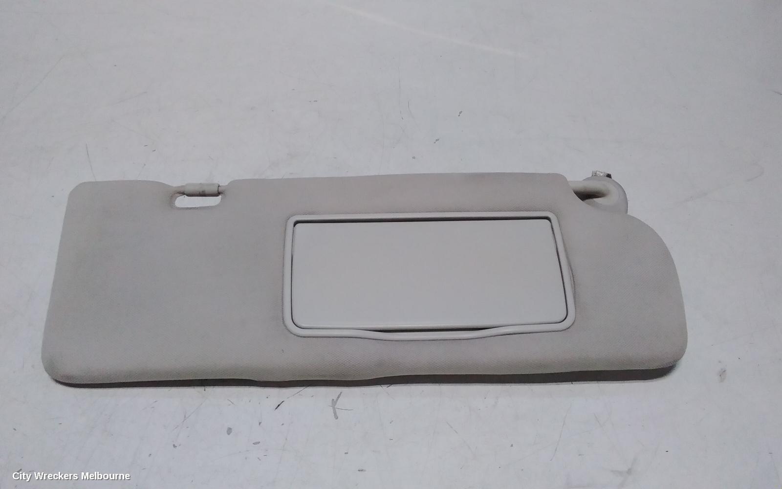 HONDA ODYSSEY 2014 Sunvisor