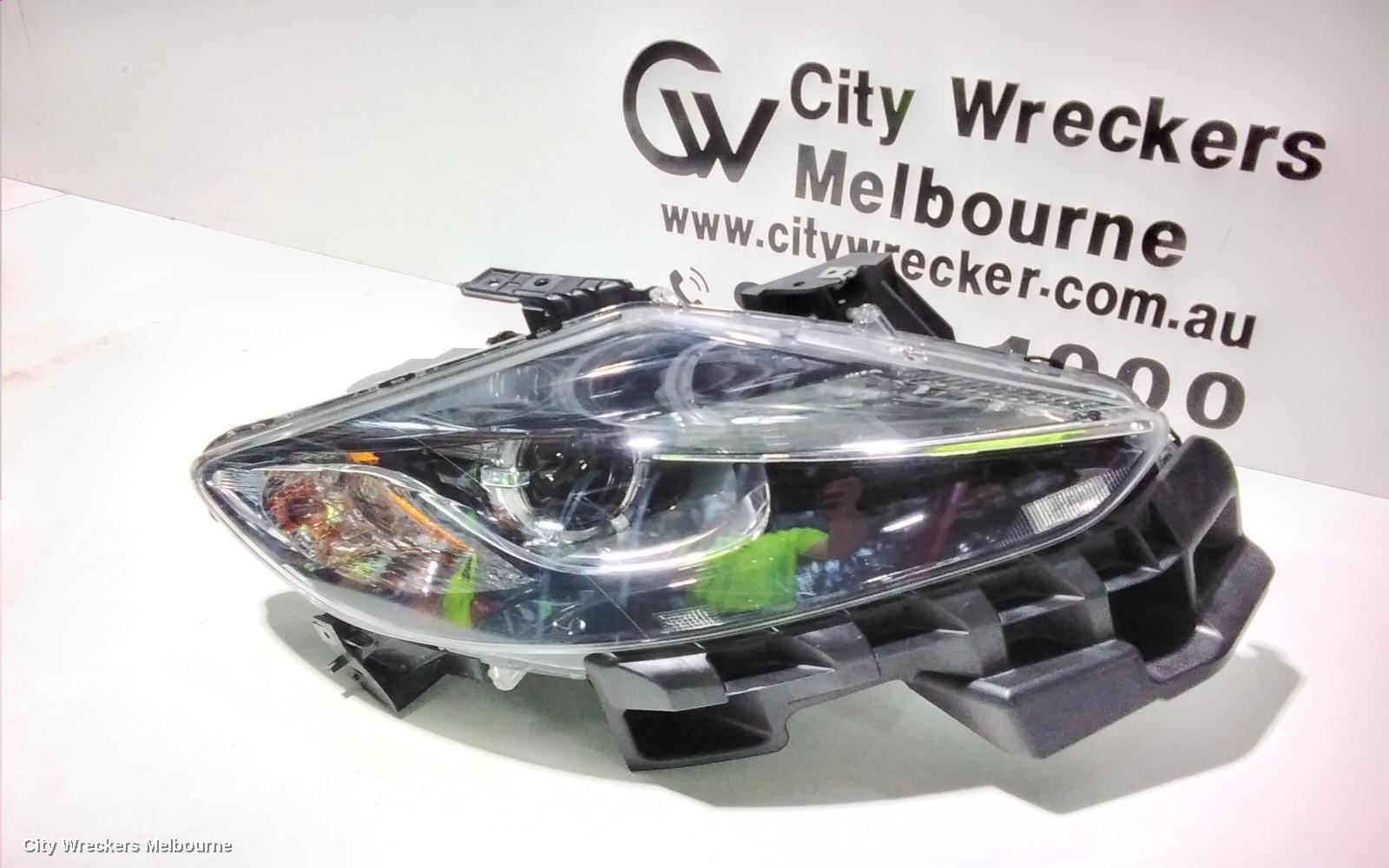 MAZDA CX9 2013 Right Headlamp