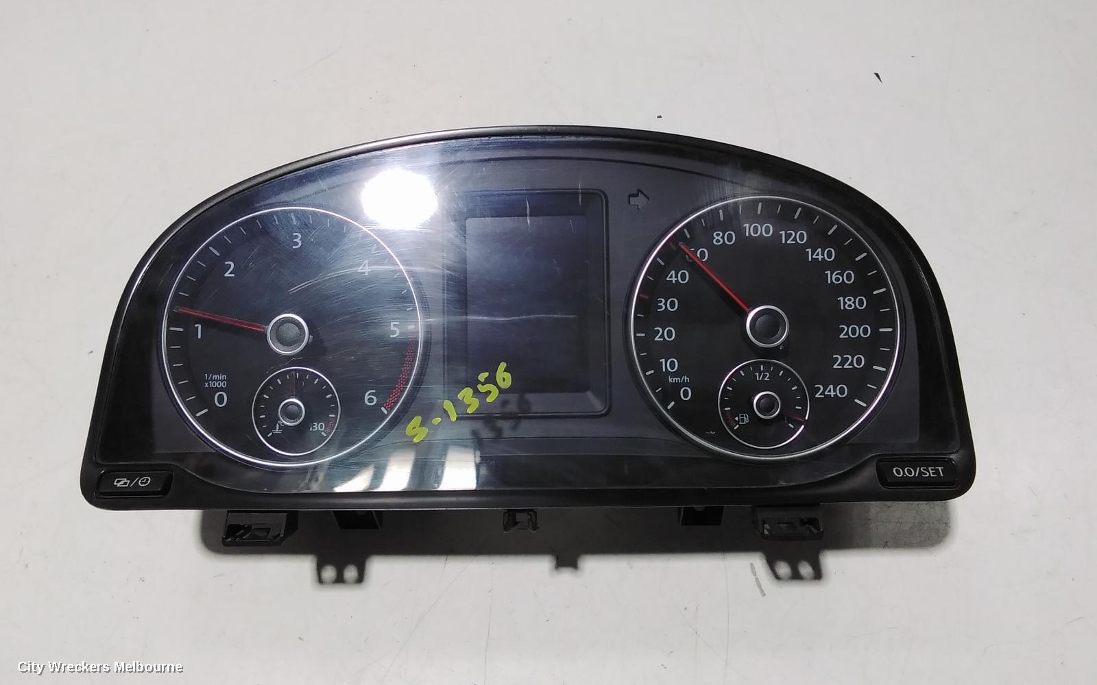 VOLKSWAGEN CADDY 2014 Instrument Cluster