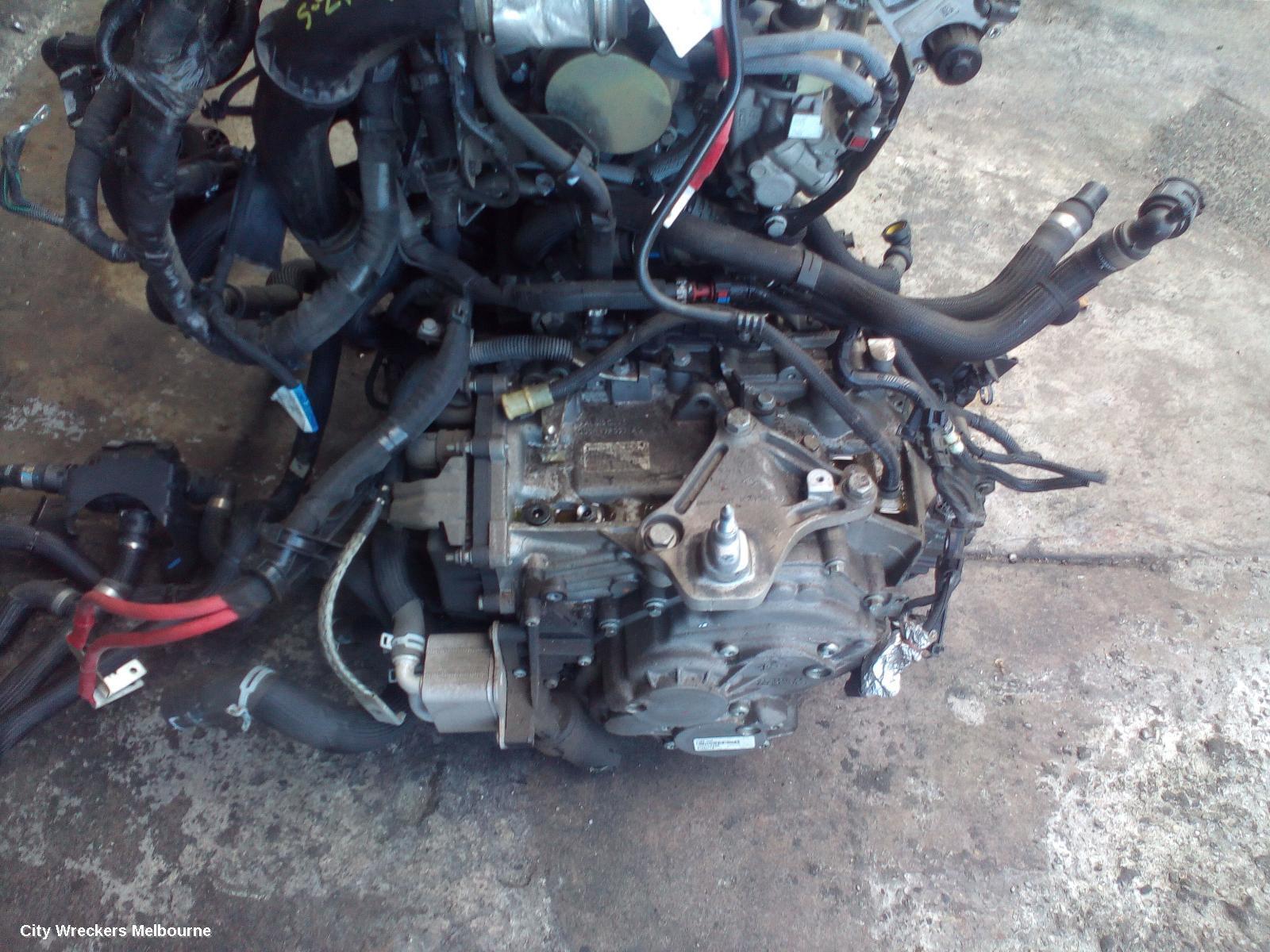 MITSUBISHI EXPRESS 2021 Trans/Gearbox