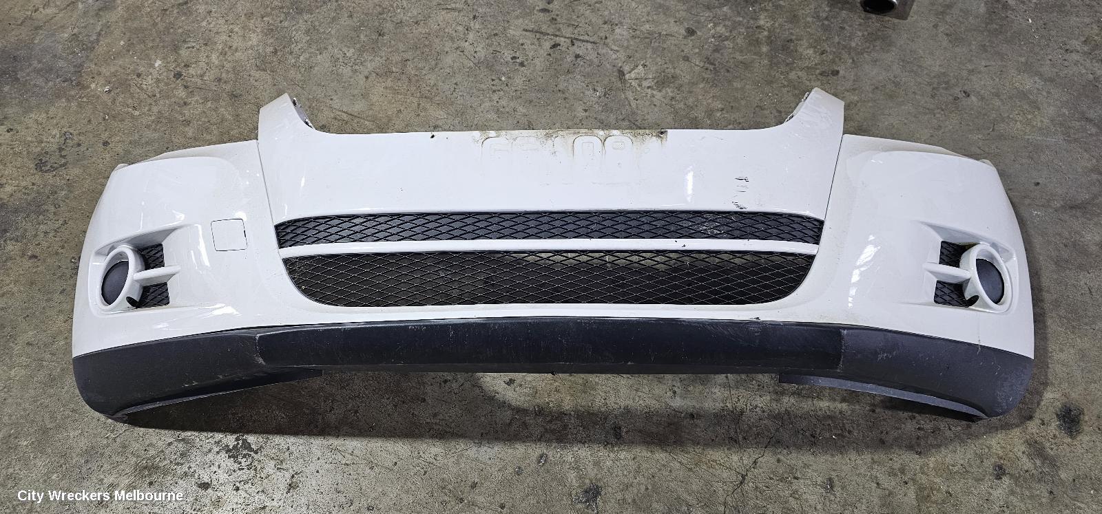 VOLKSWAGEN TIGUAN 2011 Front Bumper