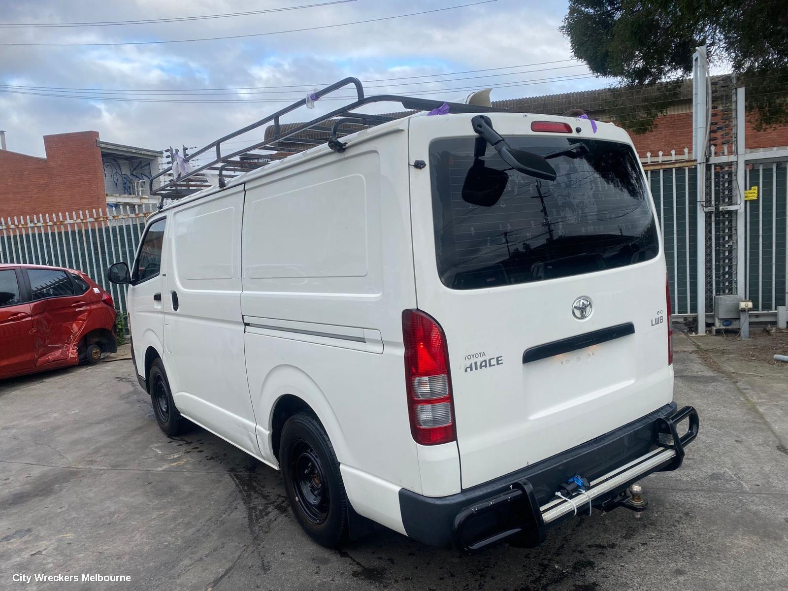 TOYOTA HIACE 2010 Left Front Window Reg/Motor