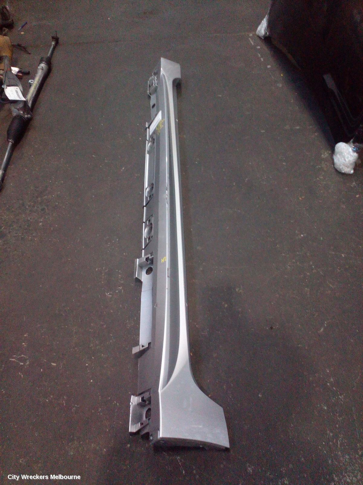 TOYOTA COROLLA 2021 Side Step/Skirt