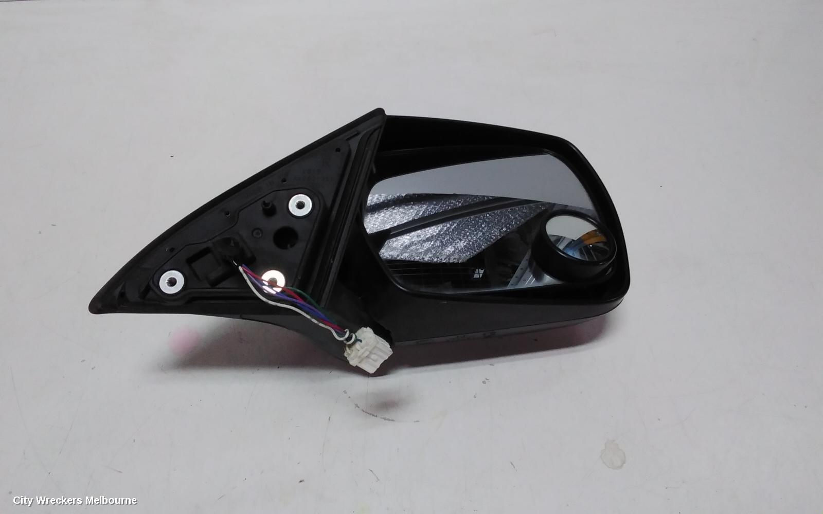 SUBARU LIBERTY 2010 Right Door Mirror