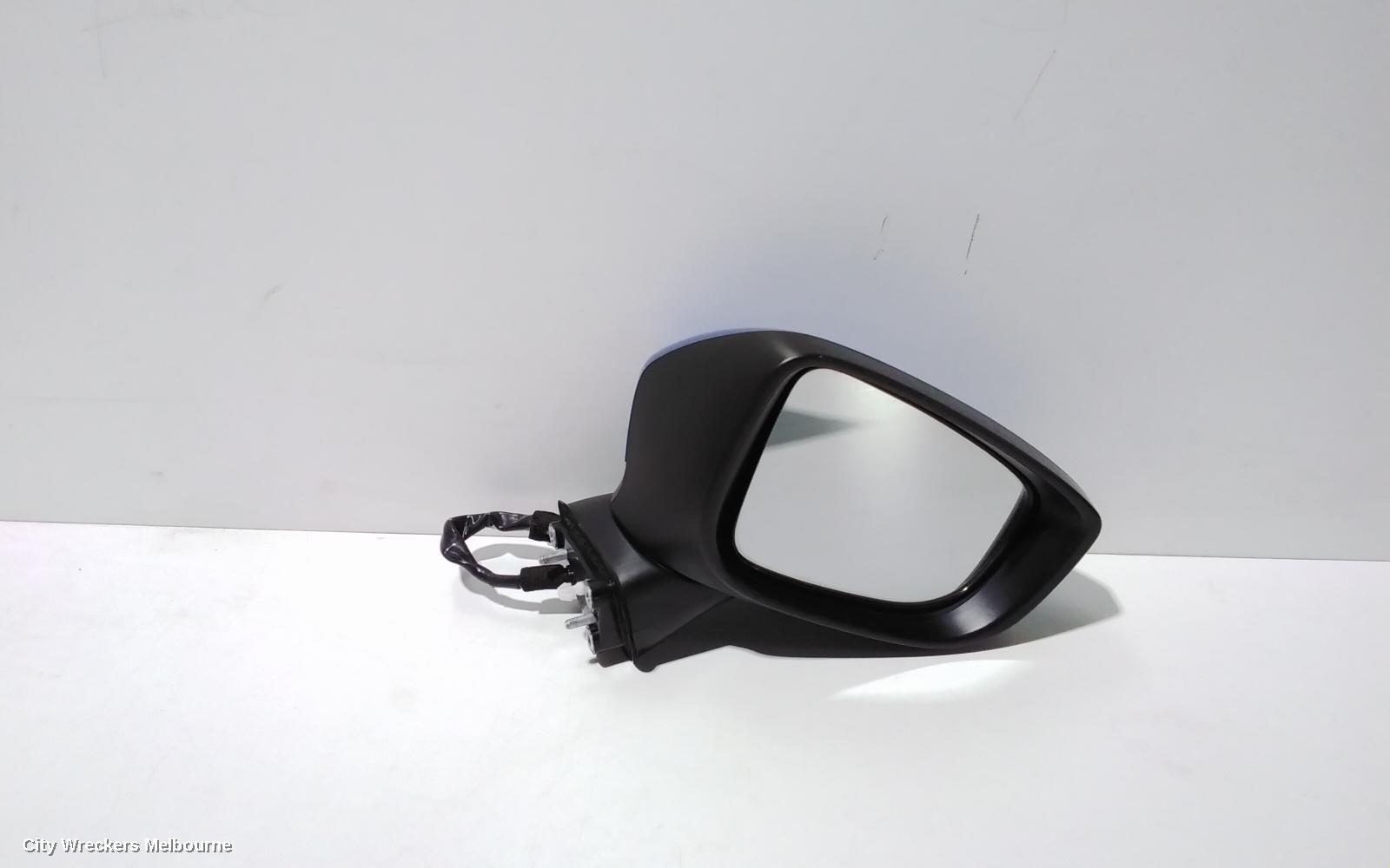 MAZDA 2 2018 Right Door Mirror