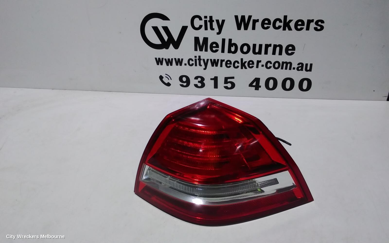 HOLDEN COMMODORE 2007 Right Taillight