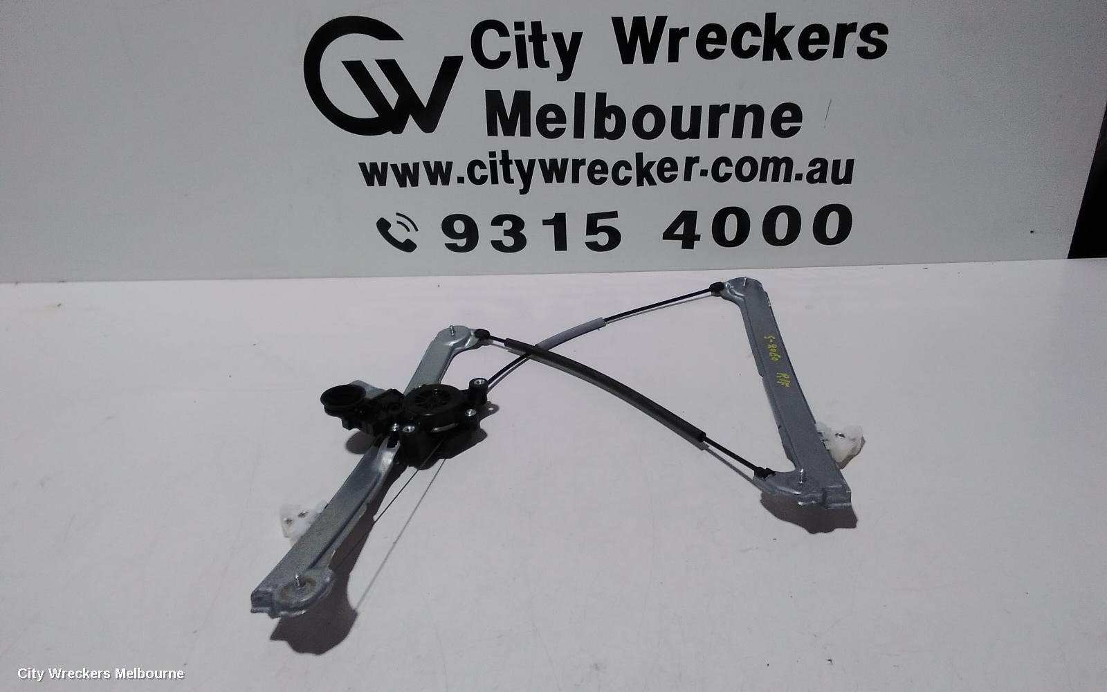 MAZDA 3 2020 Right Front Window Reg/Motor