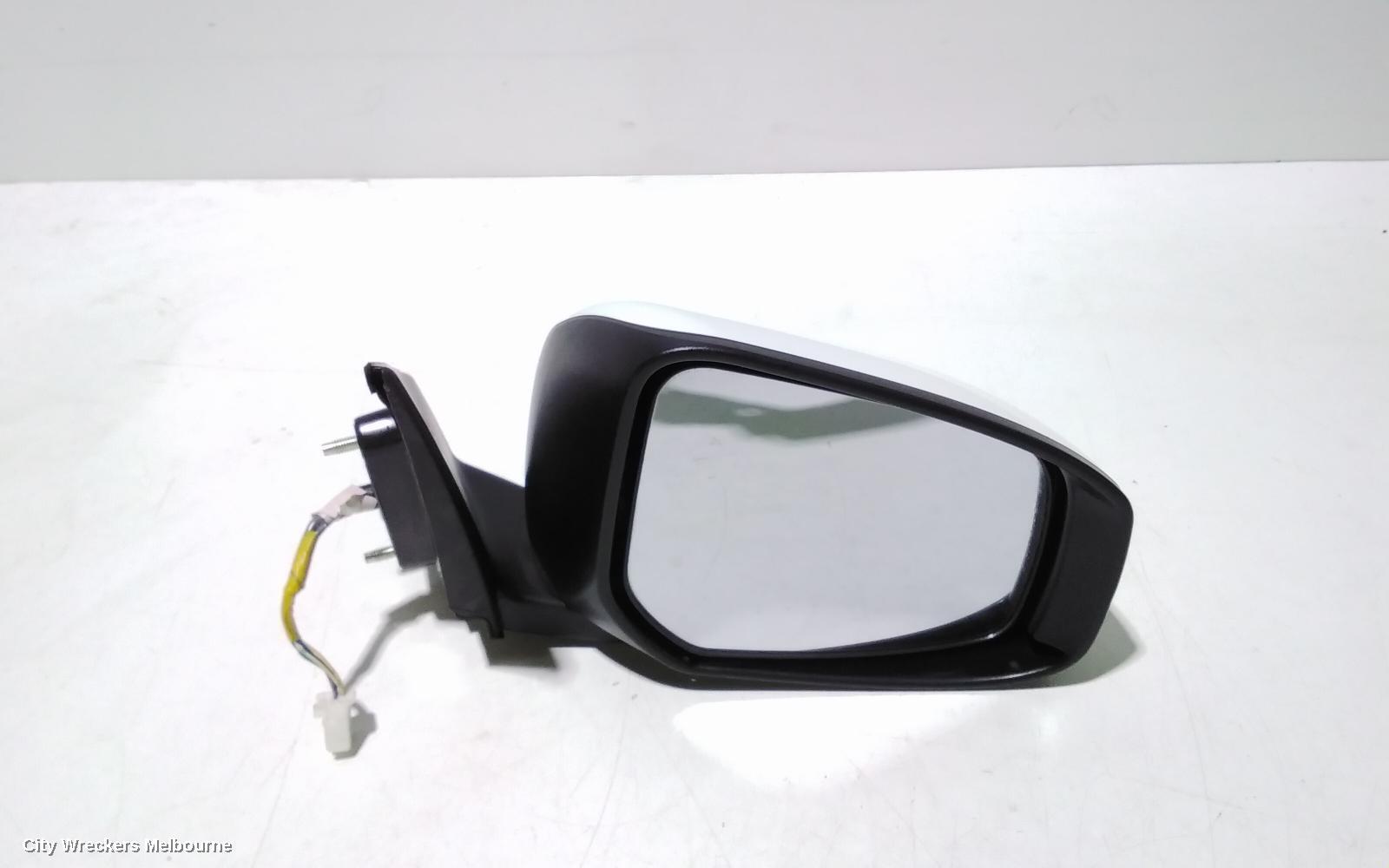 MITSUBISHI LANCER 2015 Right Door Mirror