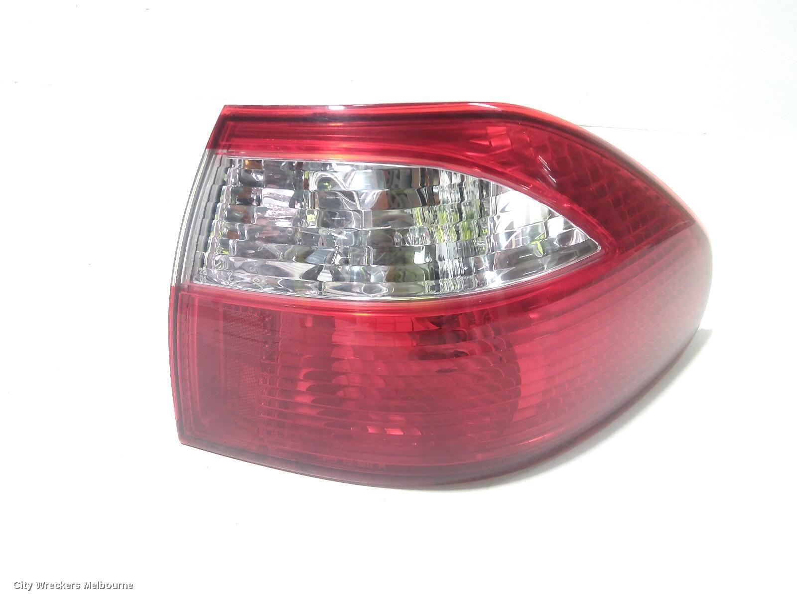 MAZDA 626 2001 Right Taillight