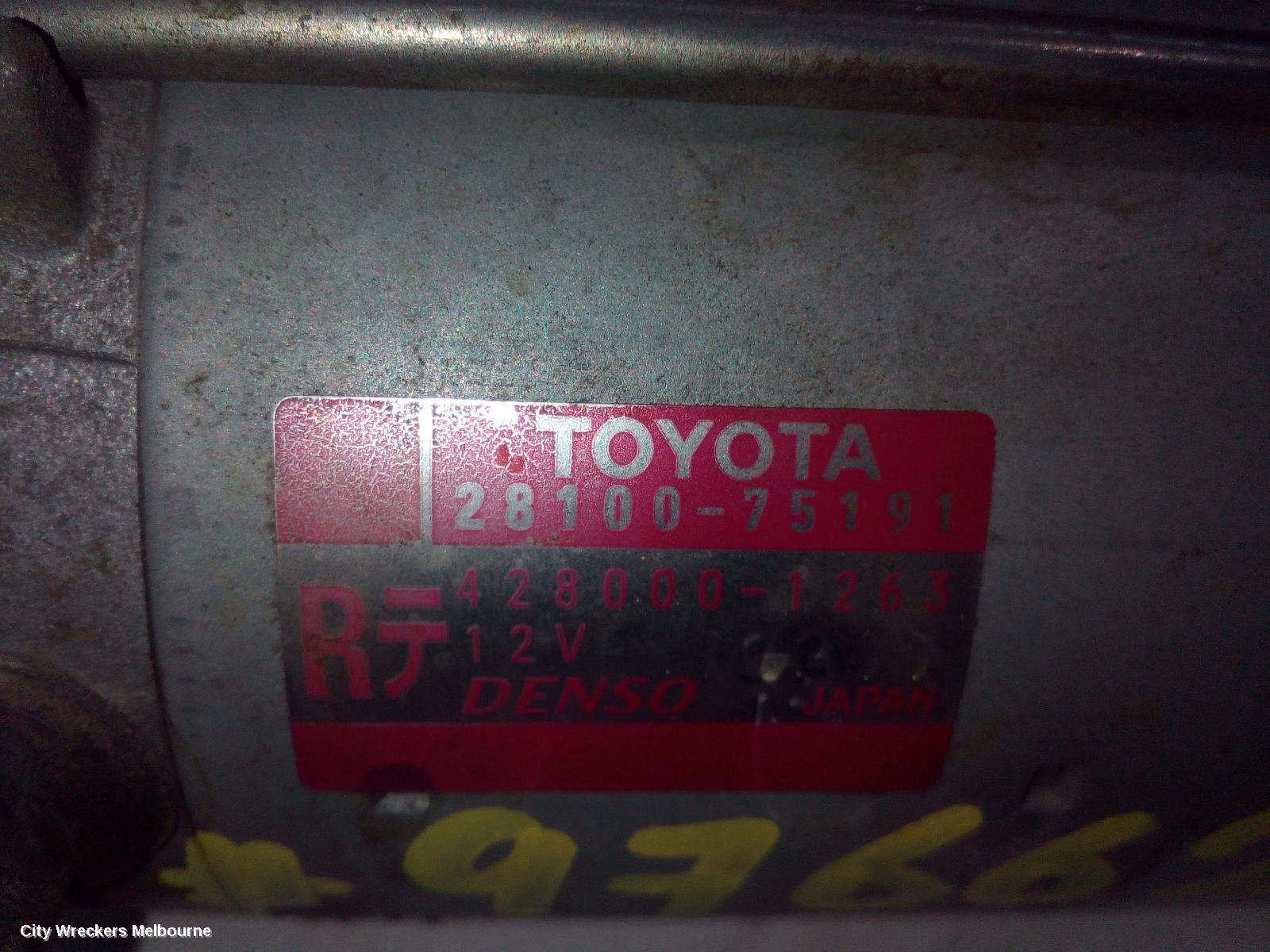 TOYOTA HIACE 2013 Starter