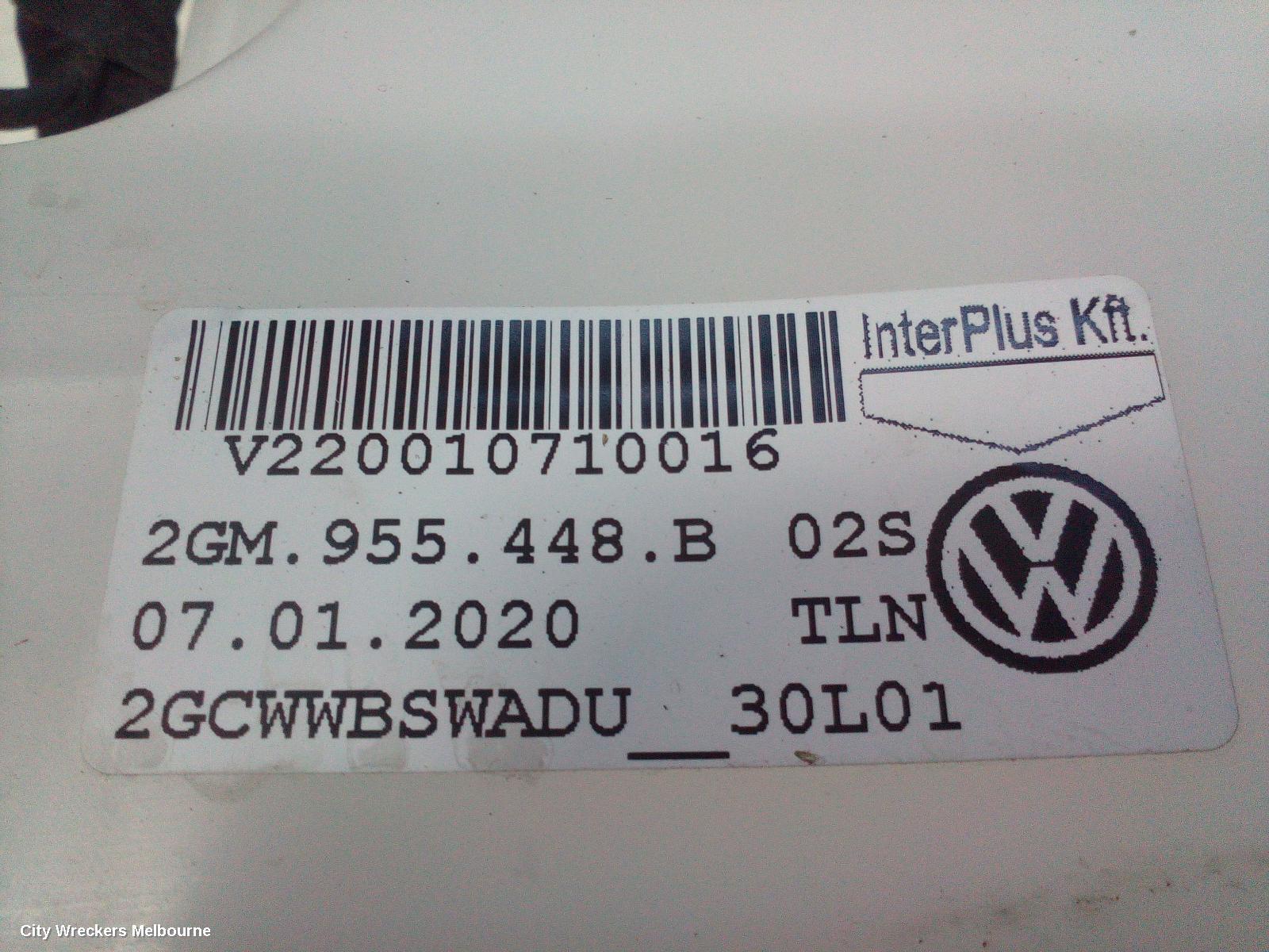 VOLKSWAGEN T-CROSS 2020 Washer Bottle