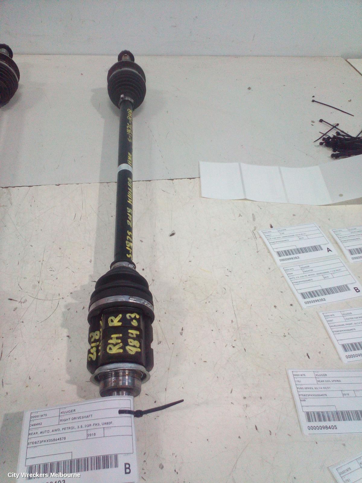 TOYOTA KLUGER 2018 Right Driveshaft