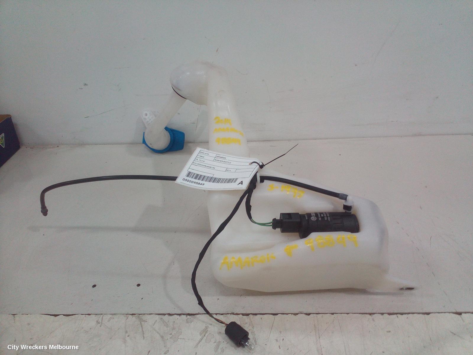 VOLKSWAGEN AMAROK 2014 Washer Bottle