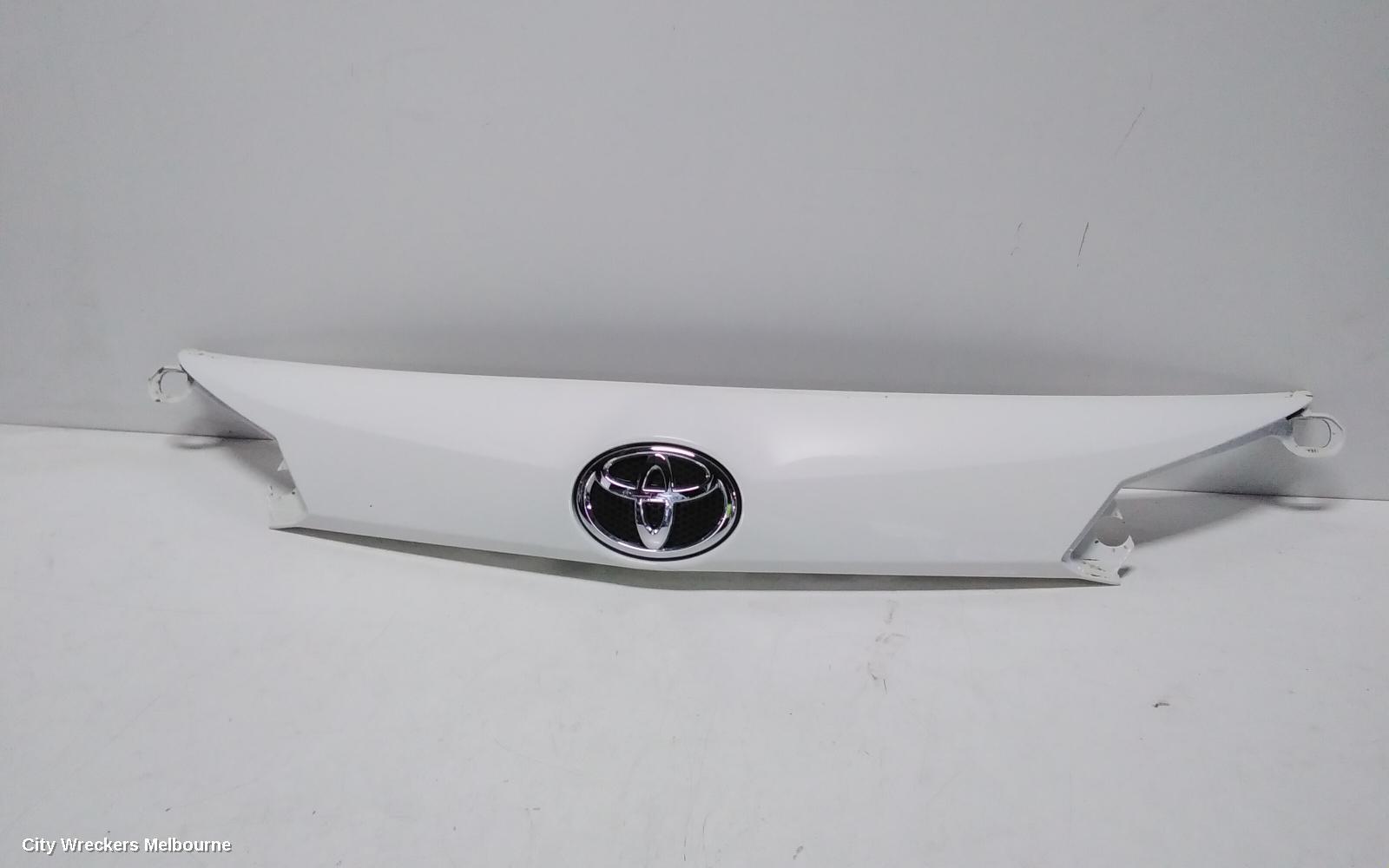 TOYOTA RAV4 2017 Rear Garnish