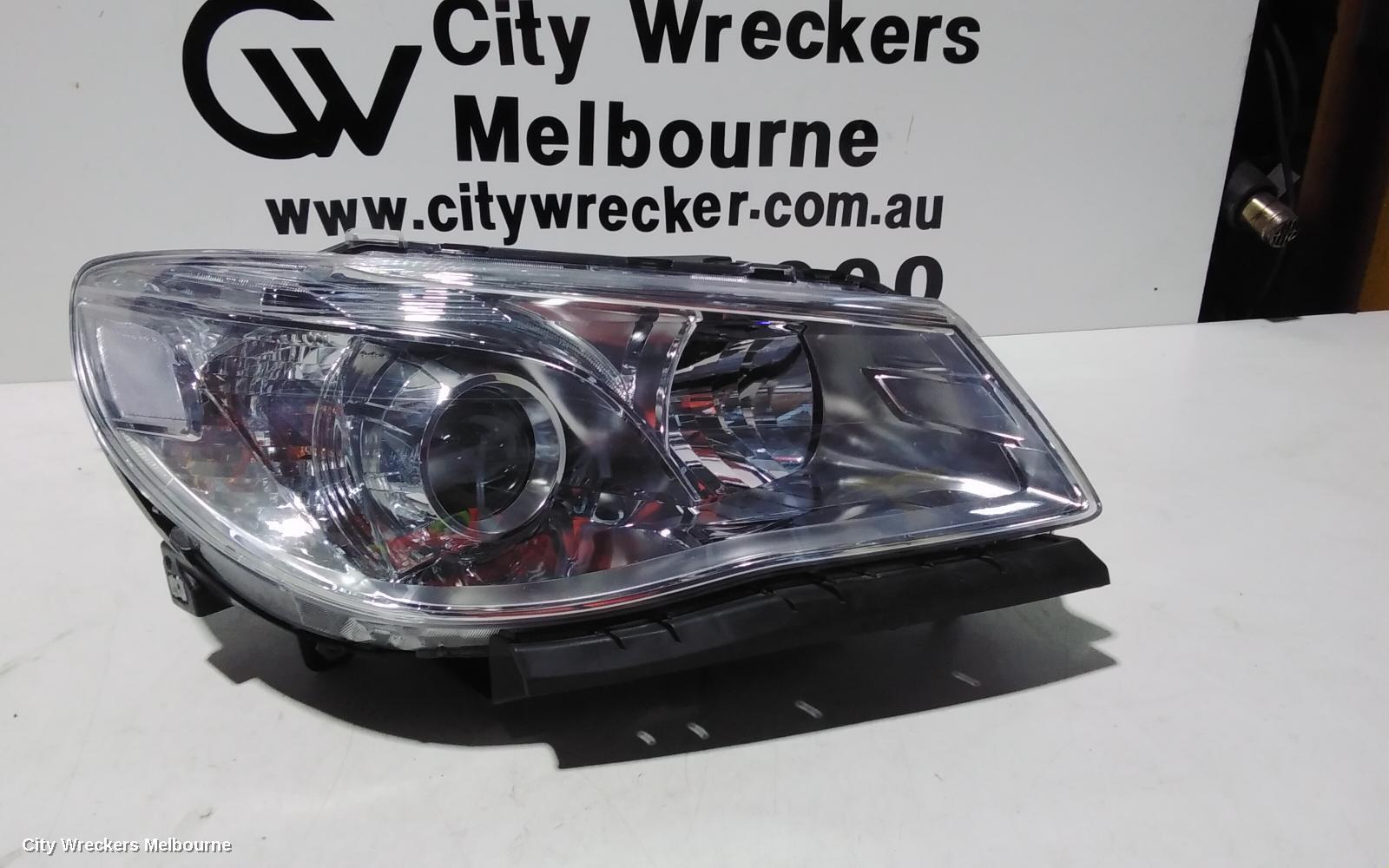 HOLDEN COMMODORE 2014 Right Headlamp