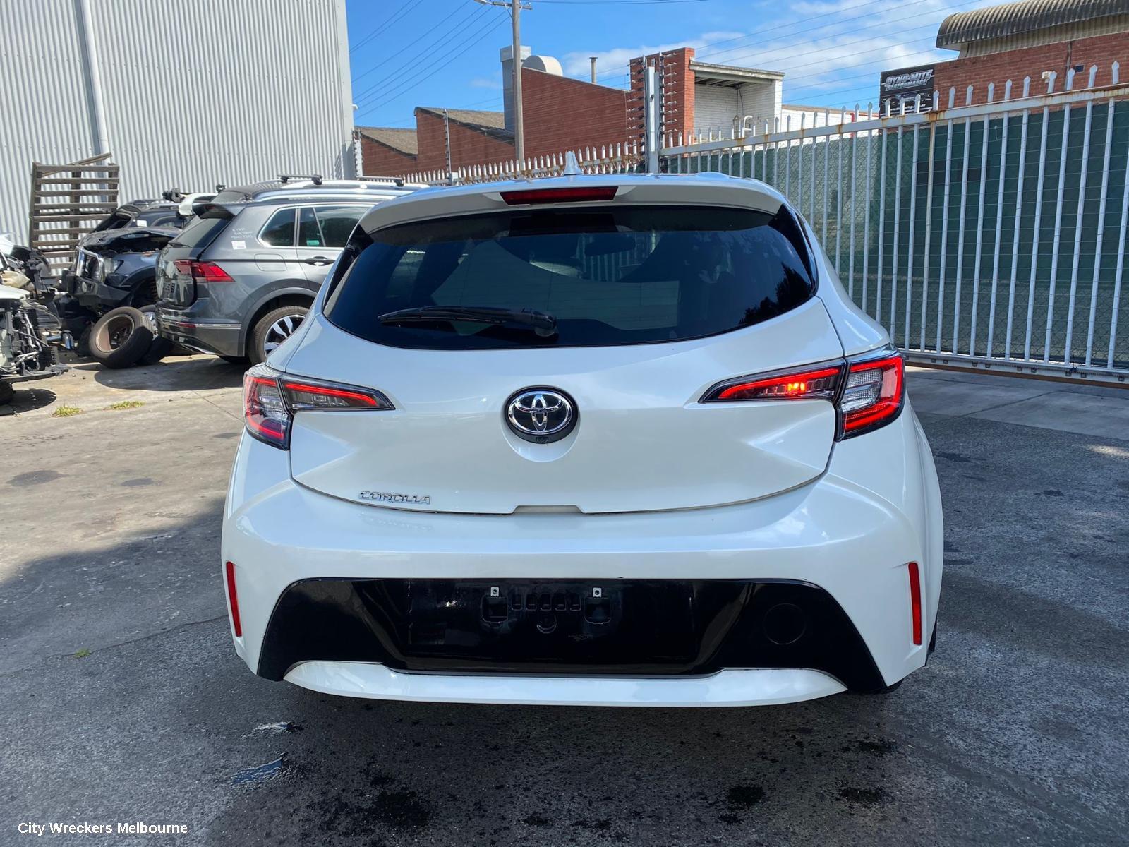 TOYOTA COROLLA 2019 Side Step/Skirt