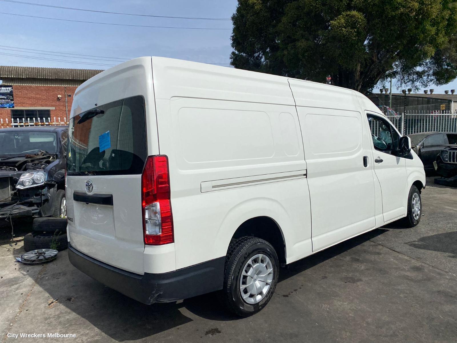 TOYOTA HIACE 2020 Rear Bumper