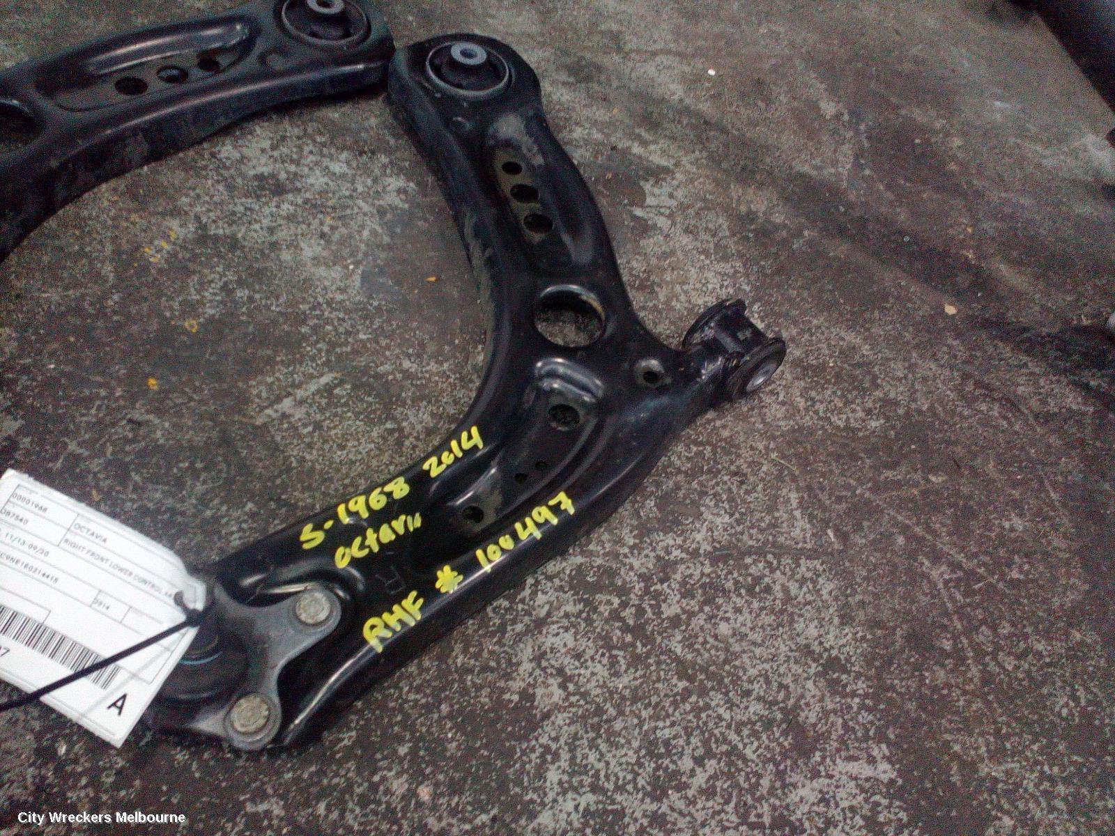 SKODA OCTAVIA 2014 Right Front Lower Control Arm