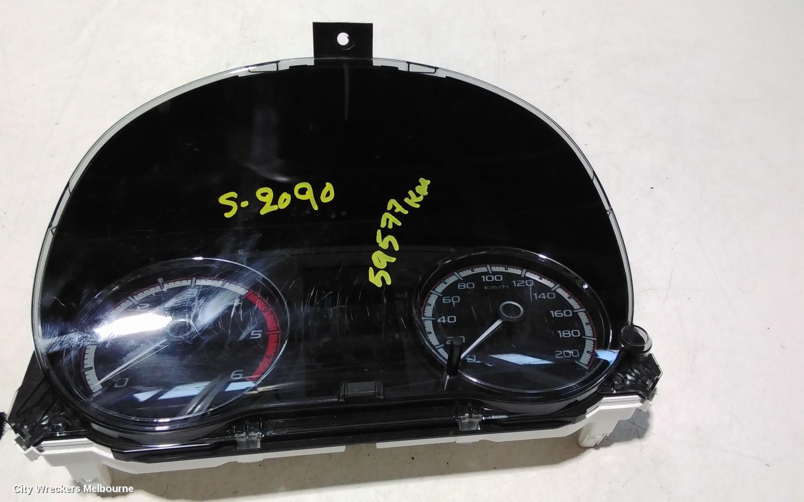 MITSUBISHI TRITON 2021 Instrument Cluster