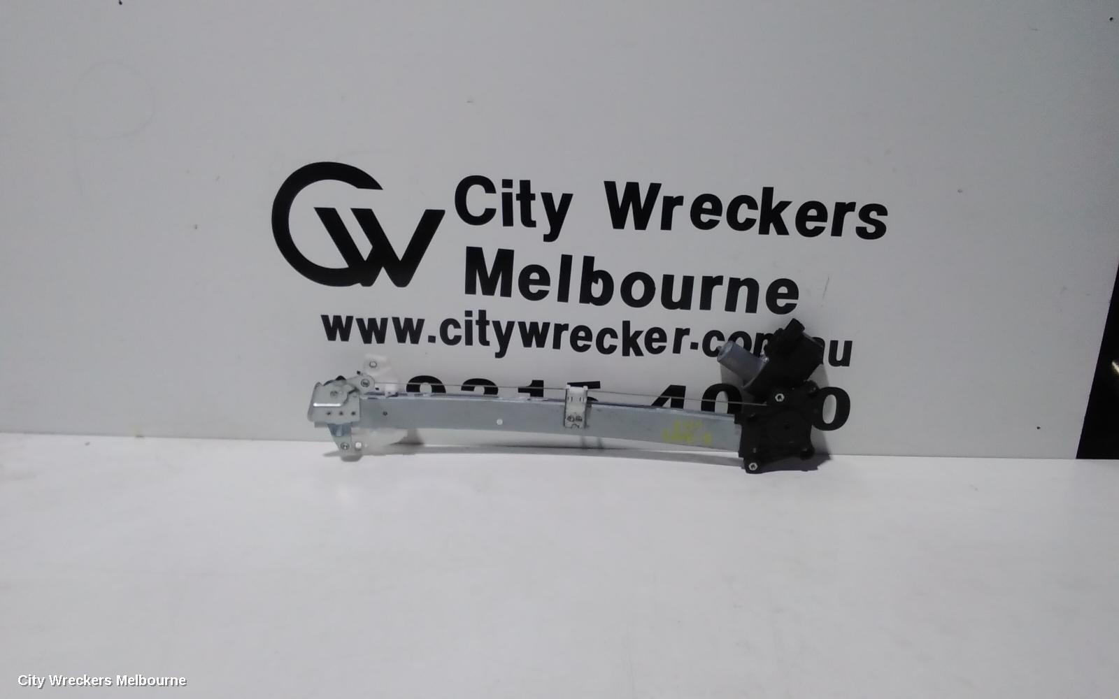 SUBARU XV 2021 Left Front Window Reg/Motor