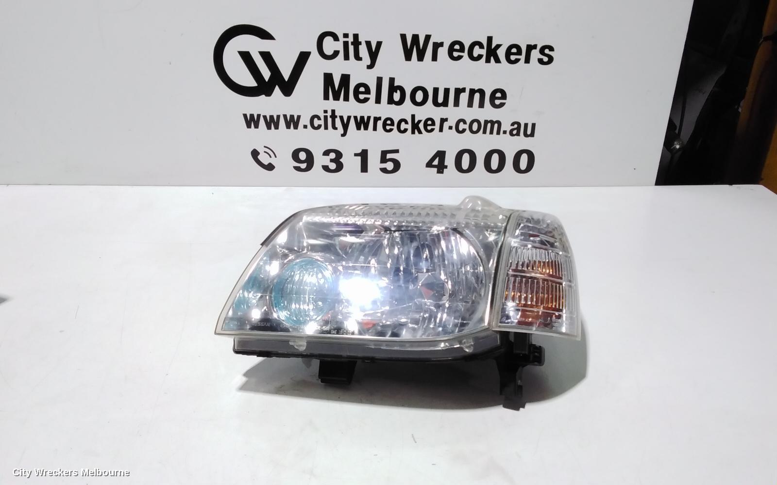 NISSAN XTRAIL 2005 Left Headlamp