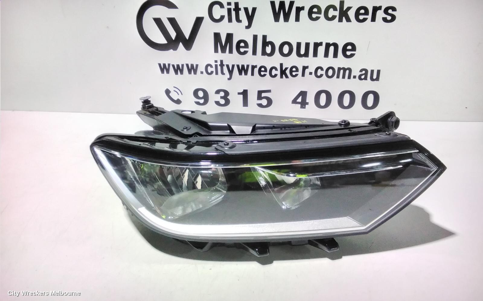 VOLKSWAGEN PASSAT 2016 Right Headlamp