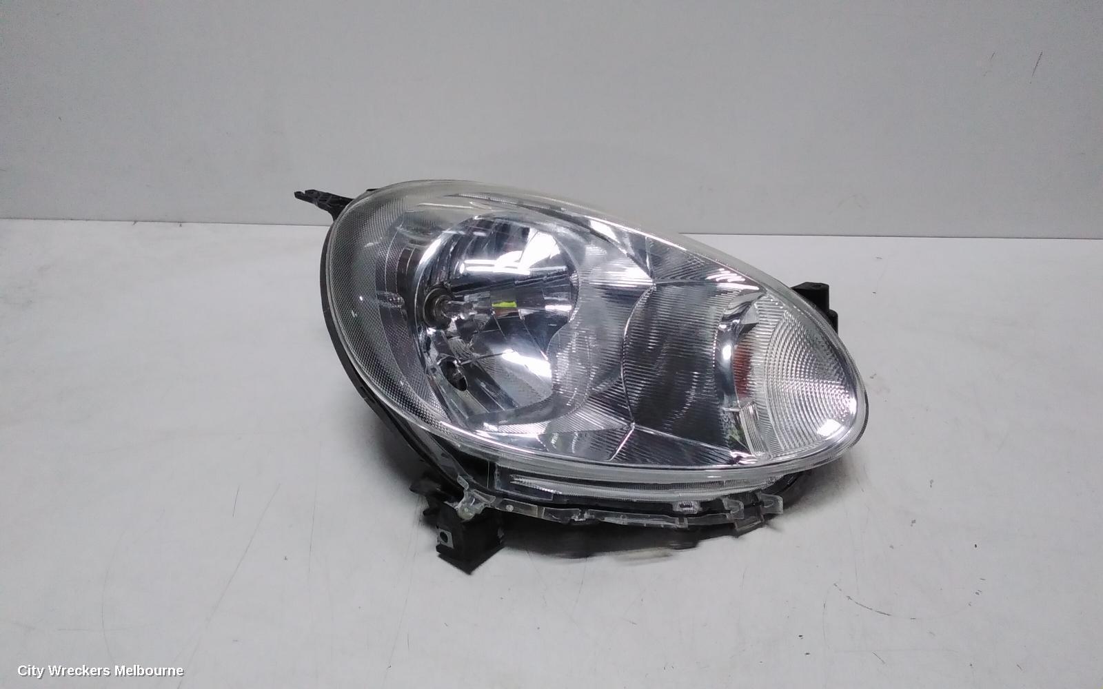 NISSAN MICRA 2014 Right Headlamp