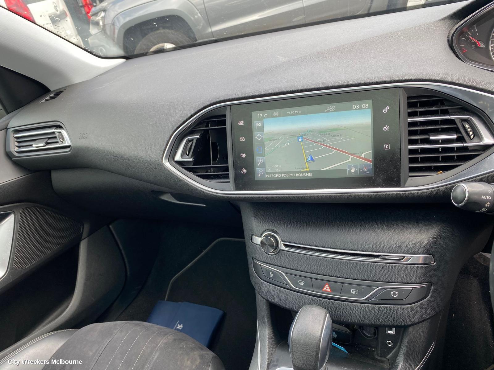 PEUGEOT 308 2015 Radio/Cd/Dvd/Sat/Tv