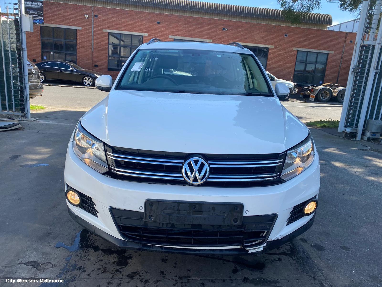 VOLKSWAGEN TIGUAN 2013 Frt Xmember/Cradle