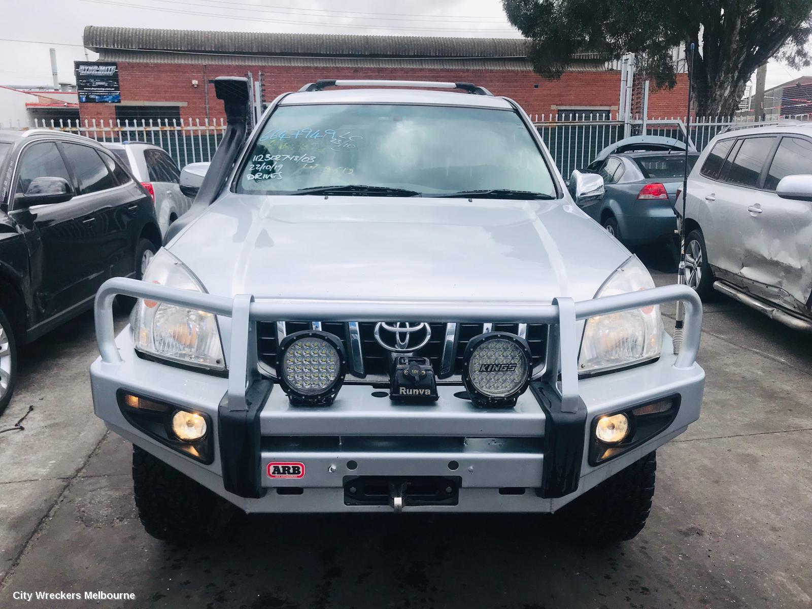 TOYOTA PRADO 2008 Left Front Door