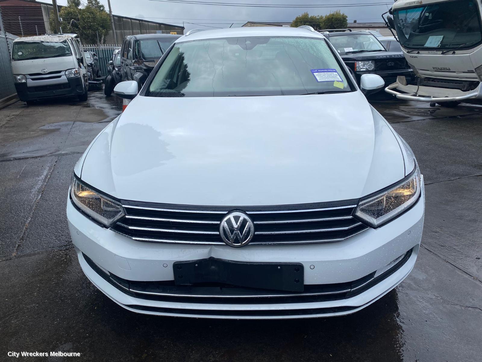 VOLKSWAGEN PASSAT 2016 Trans/Gearbox