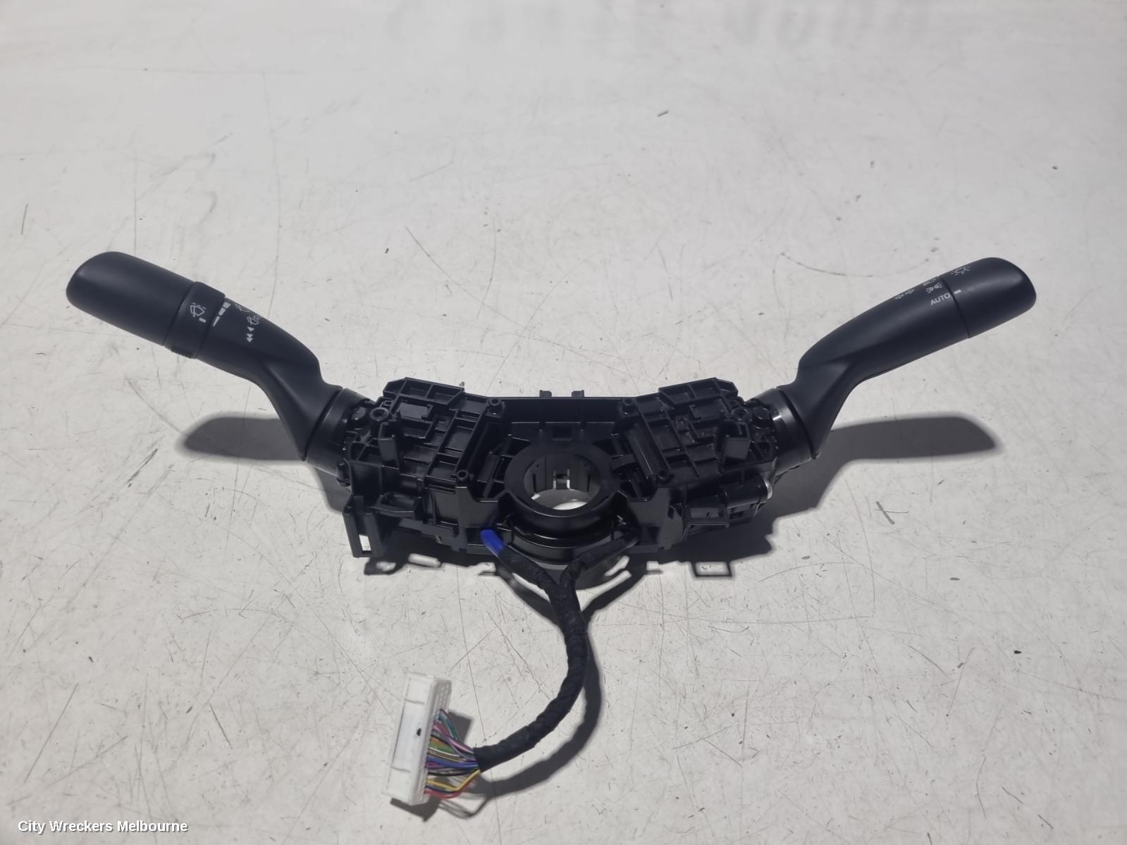 TOYOTA CAMRY 2018 Combination Switch