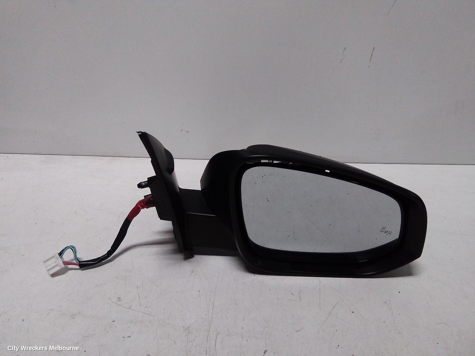 TOYOTA RAV4 2018 Right Door Mirror