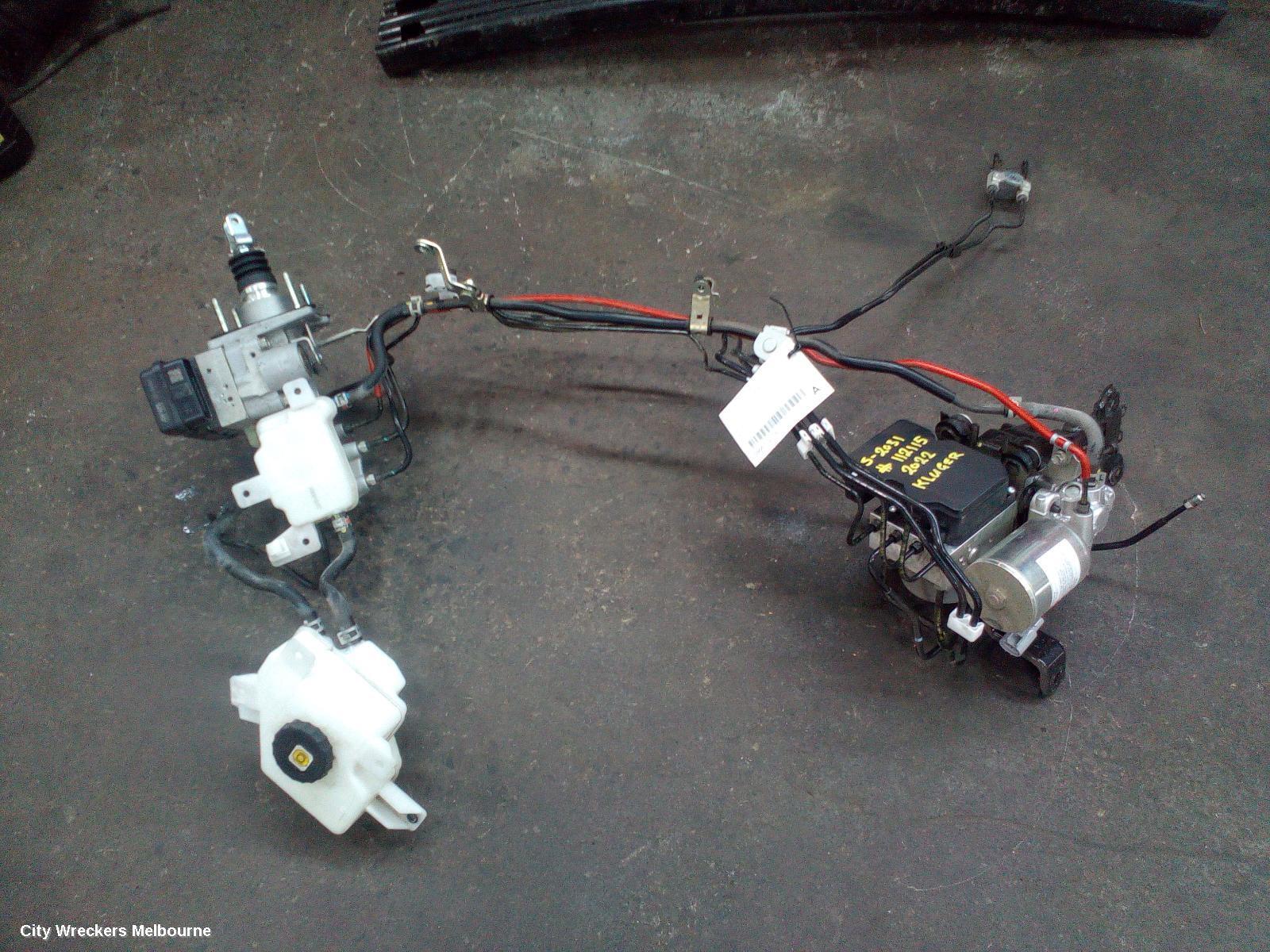 TOYOTA KLUGER 2022 Abs Pump/Modulator