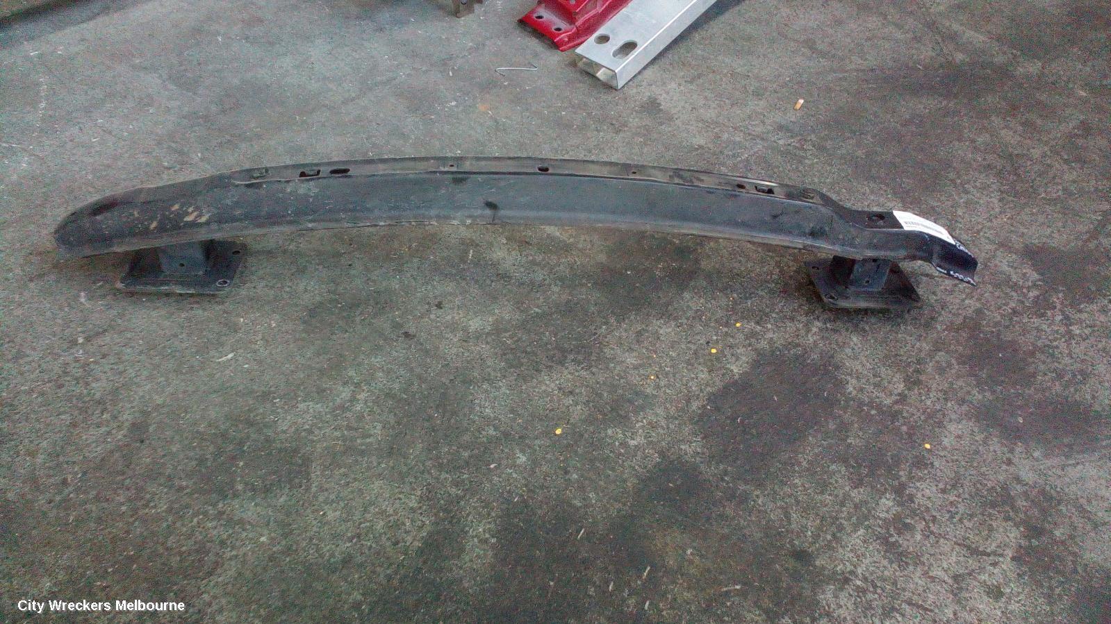 VOLKSWAGEN CADDY 2011 R/Bar Bracket/Reinfo