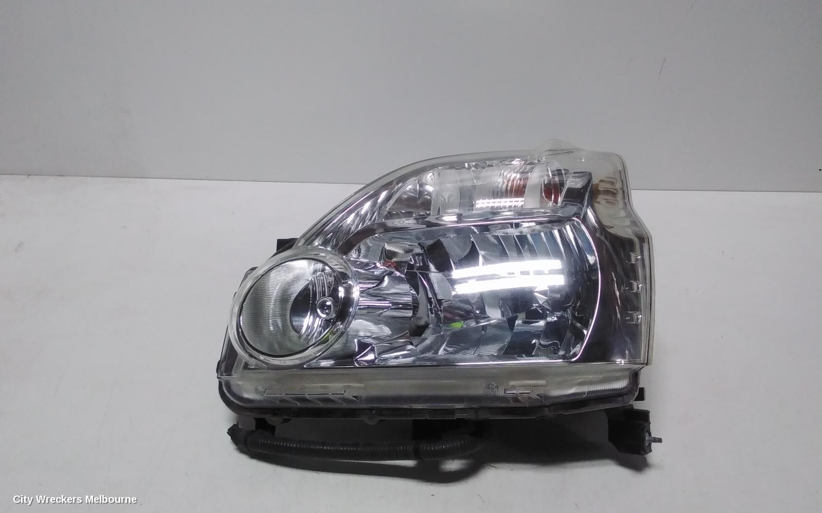 NISSAN XTRAIL 2008 Left Headlamp