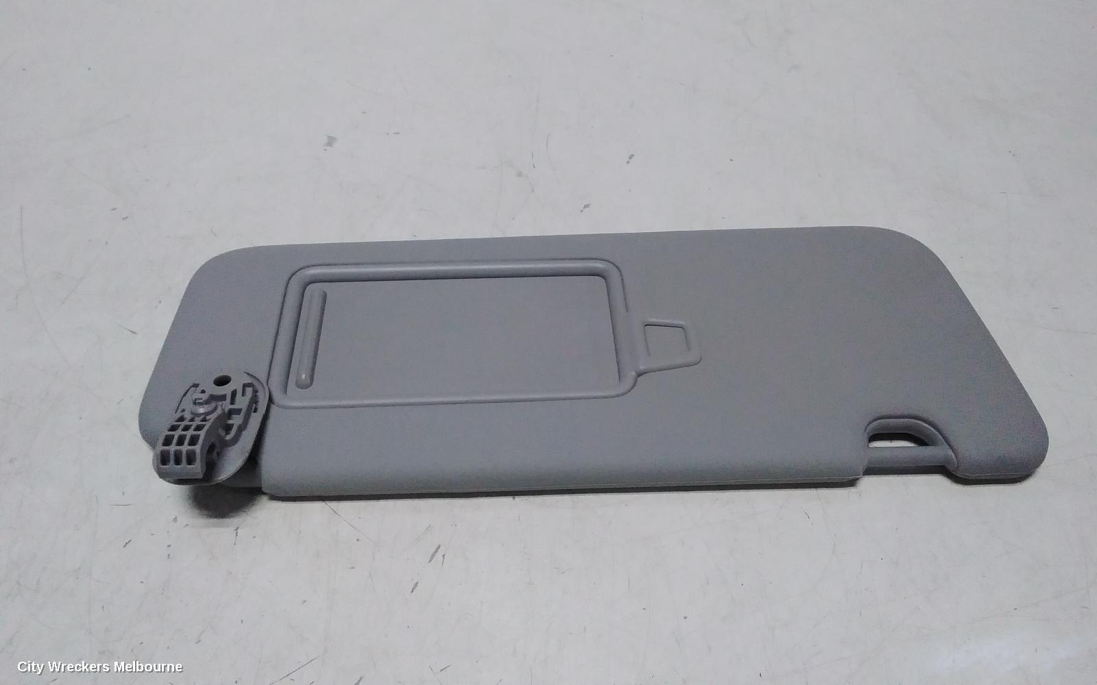 HYUNDAI I30 2021 Sunvisor