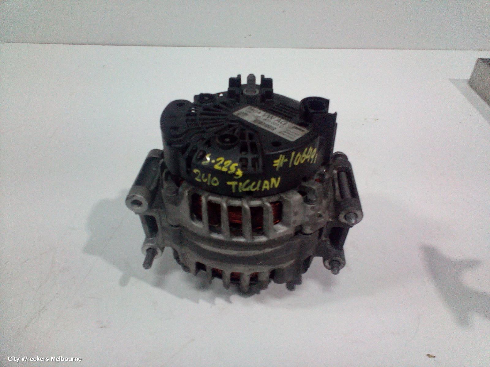 VOLKSWAGEN TIGUAN 2010 Alternator