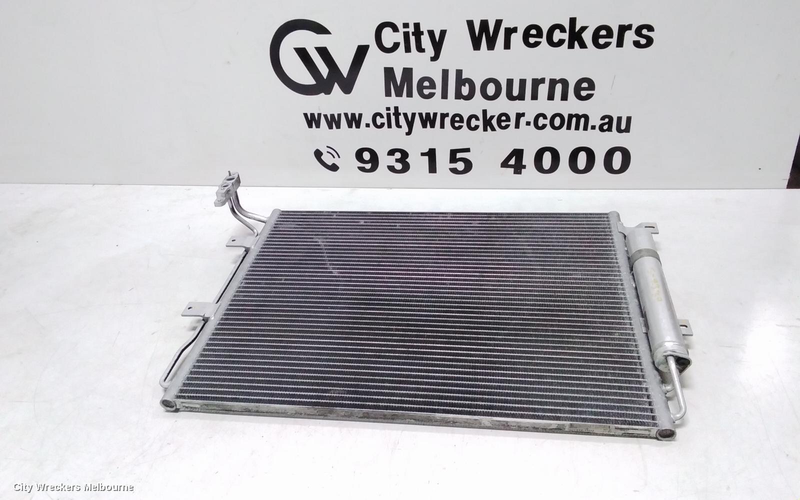 LAND ROVER RANGEROVER SPORT 2010 A/C Condenser