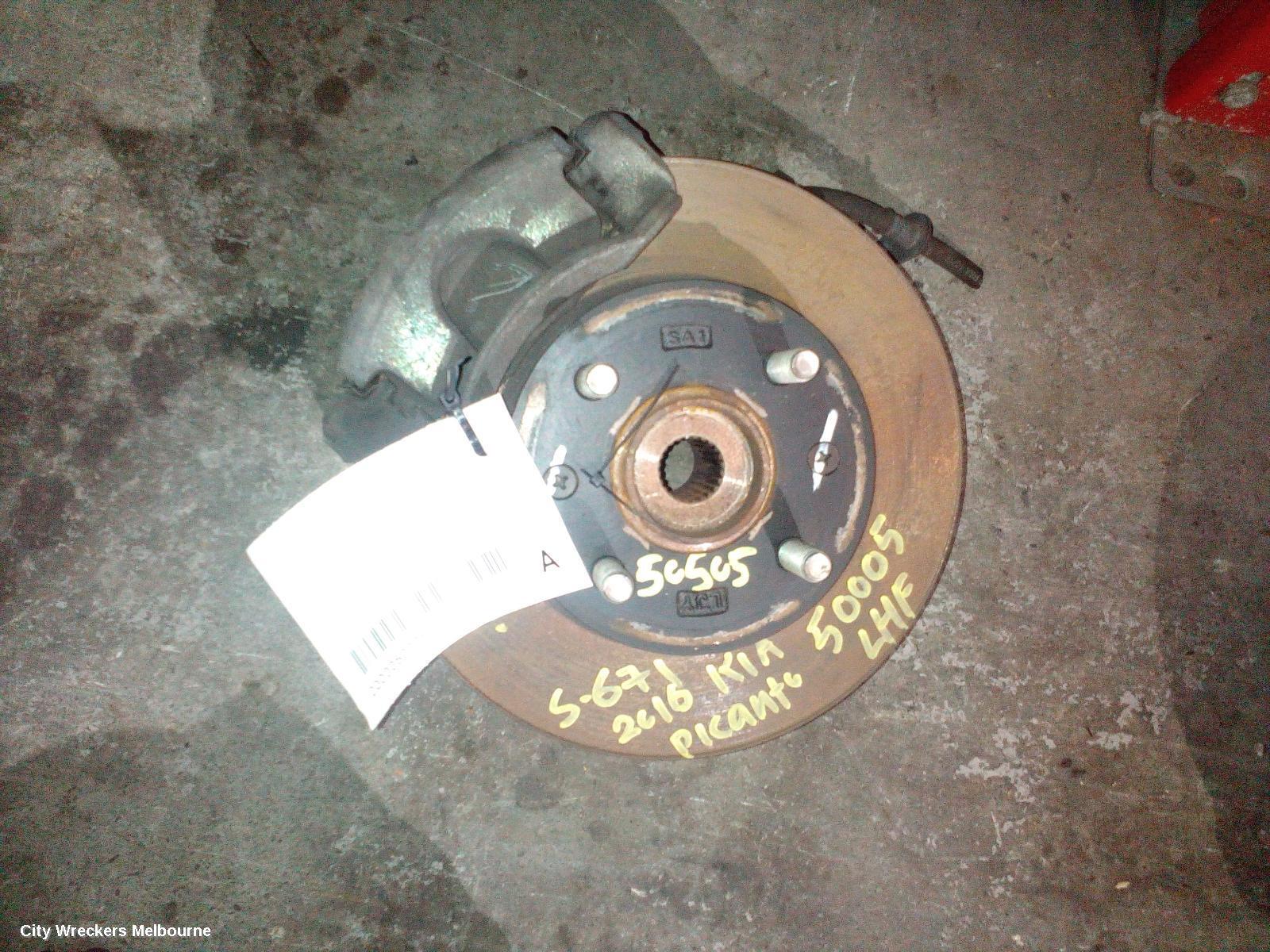 KIA PICANTO 2017 Left Front Hub Assembly