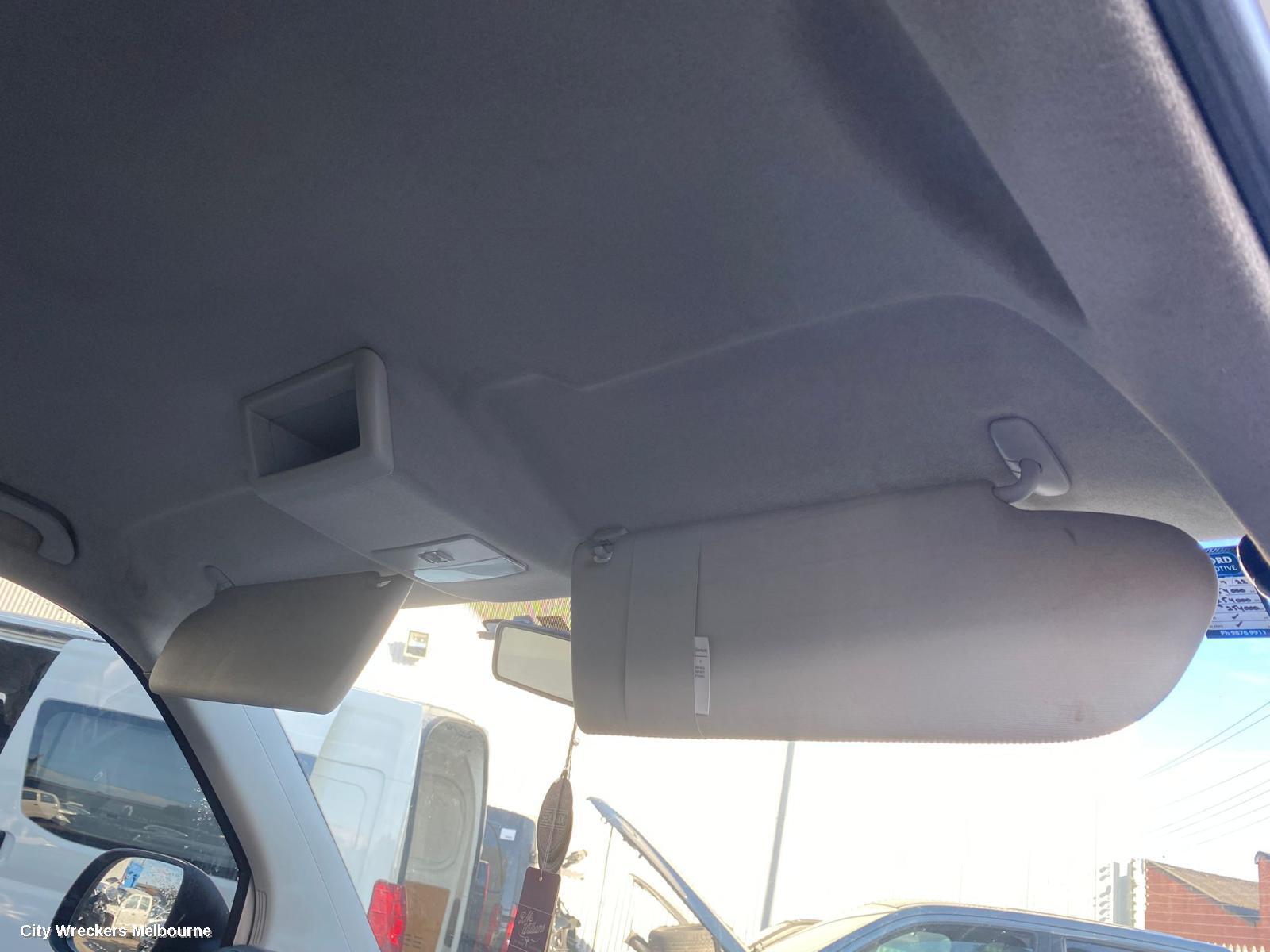 VOLKSWAGEN TRANSPORTER 2011 Sunvisor