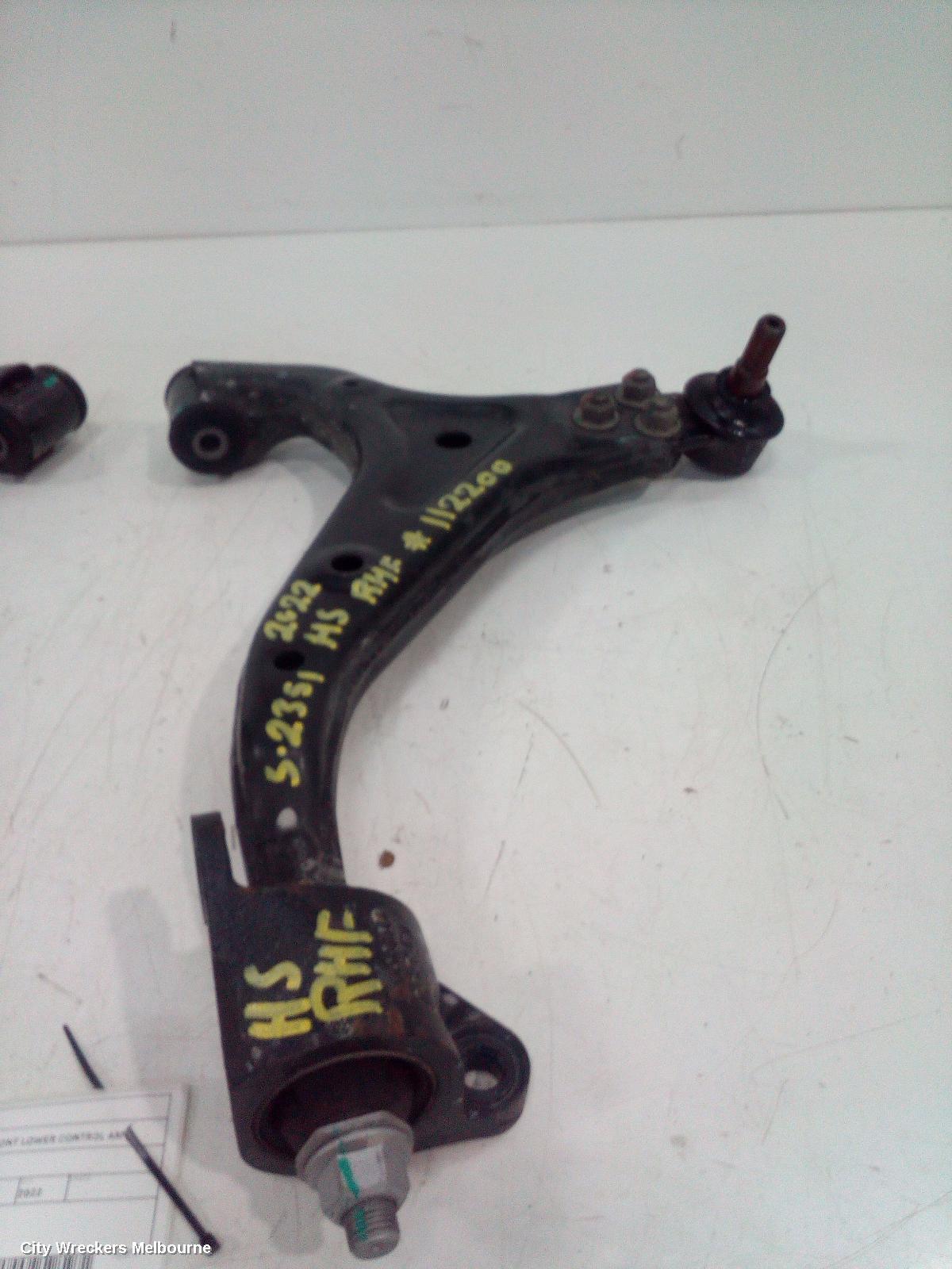 MG HS 2022 Right Front Lower Control Arm