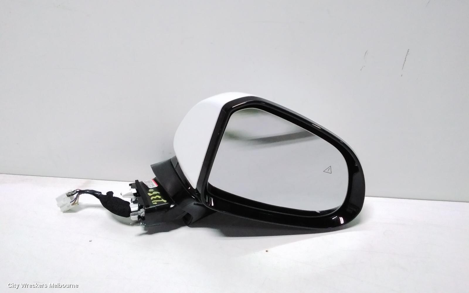 HYUNDAI SANTA FE 2022 Right Door Mirror