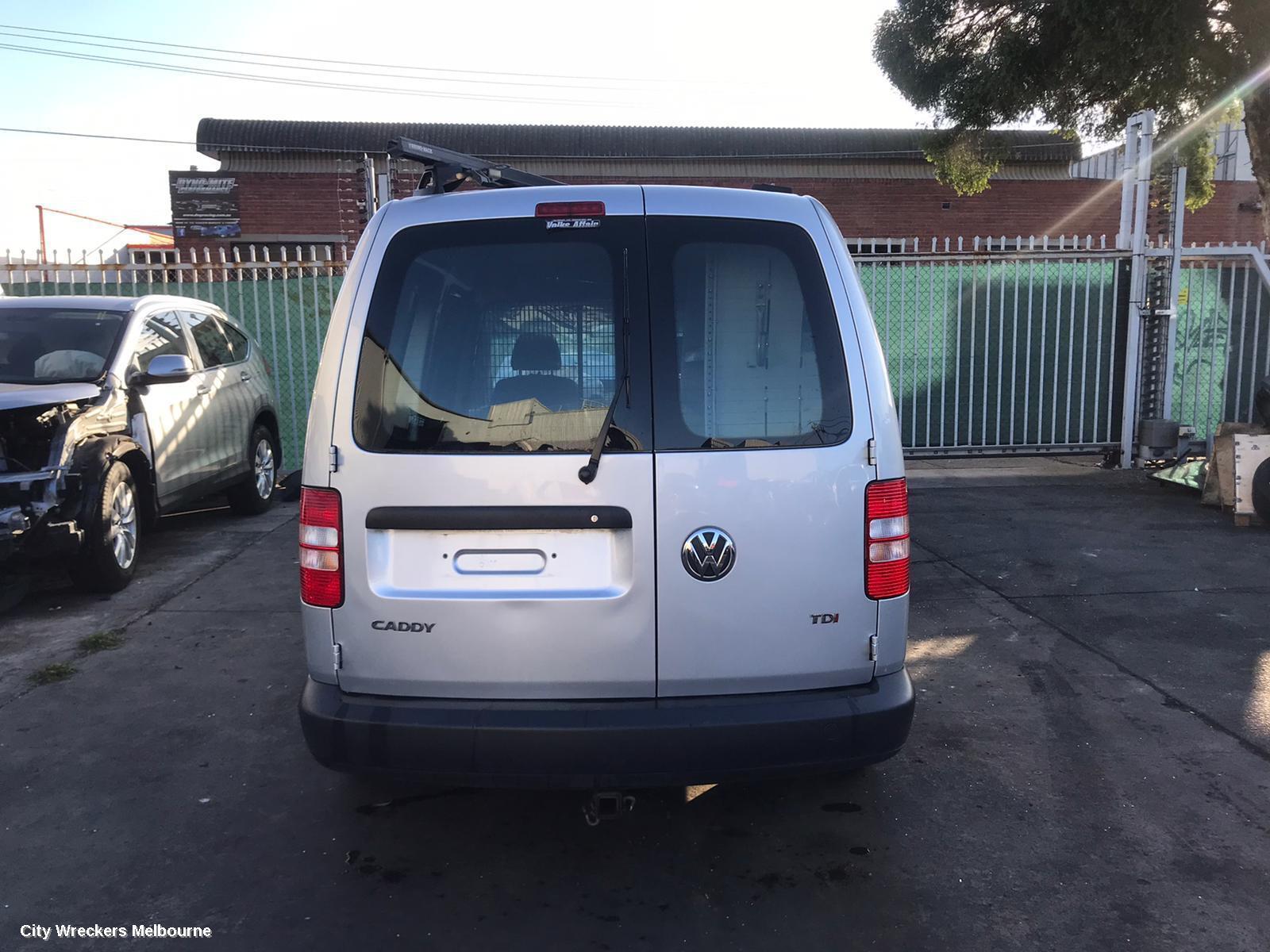 VOLKSWAGEN CADDY 2011 Left Taillight