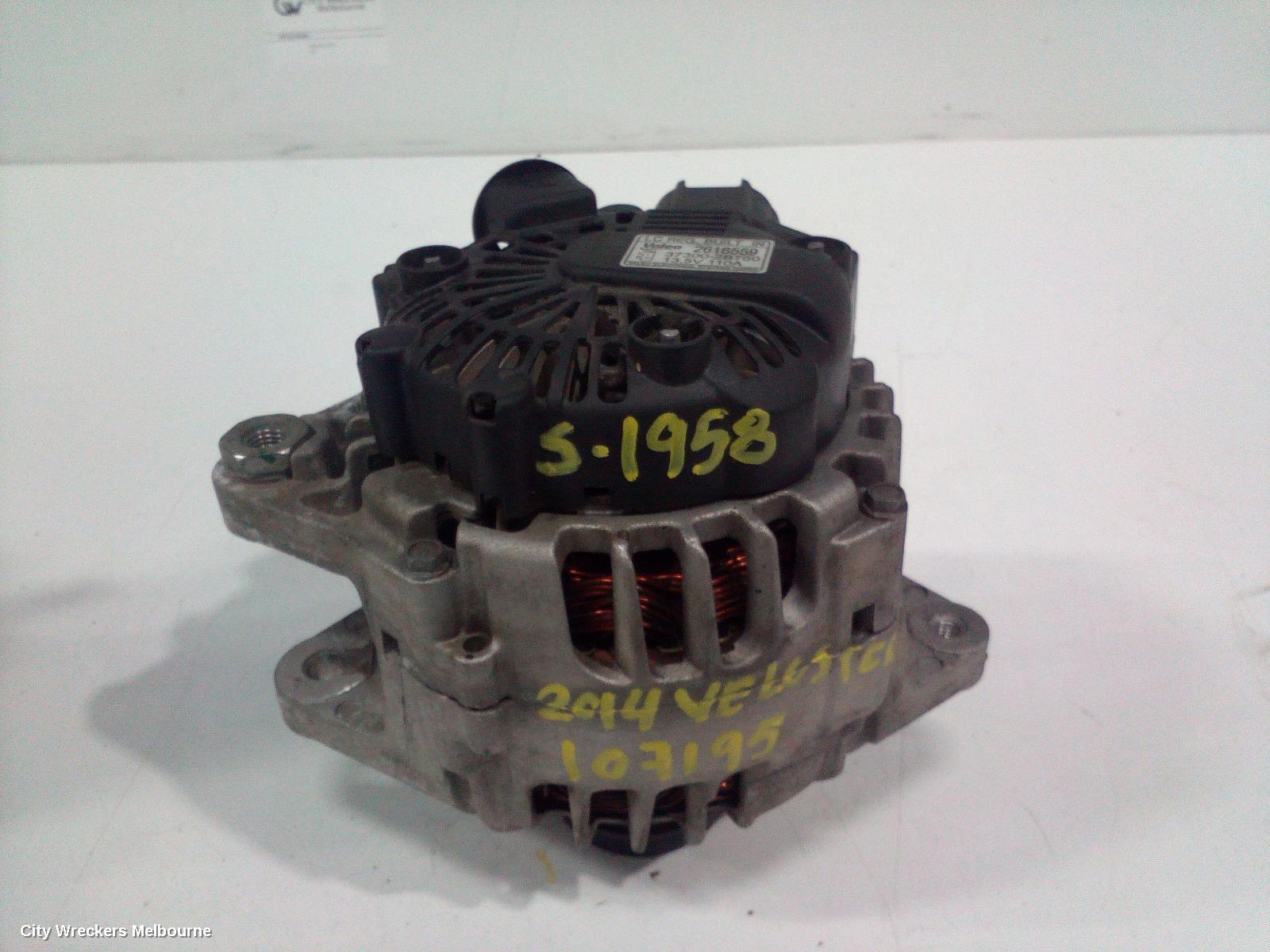 HYUNDAI VELOSTER 2014 Alternator