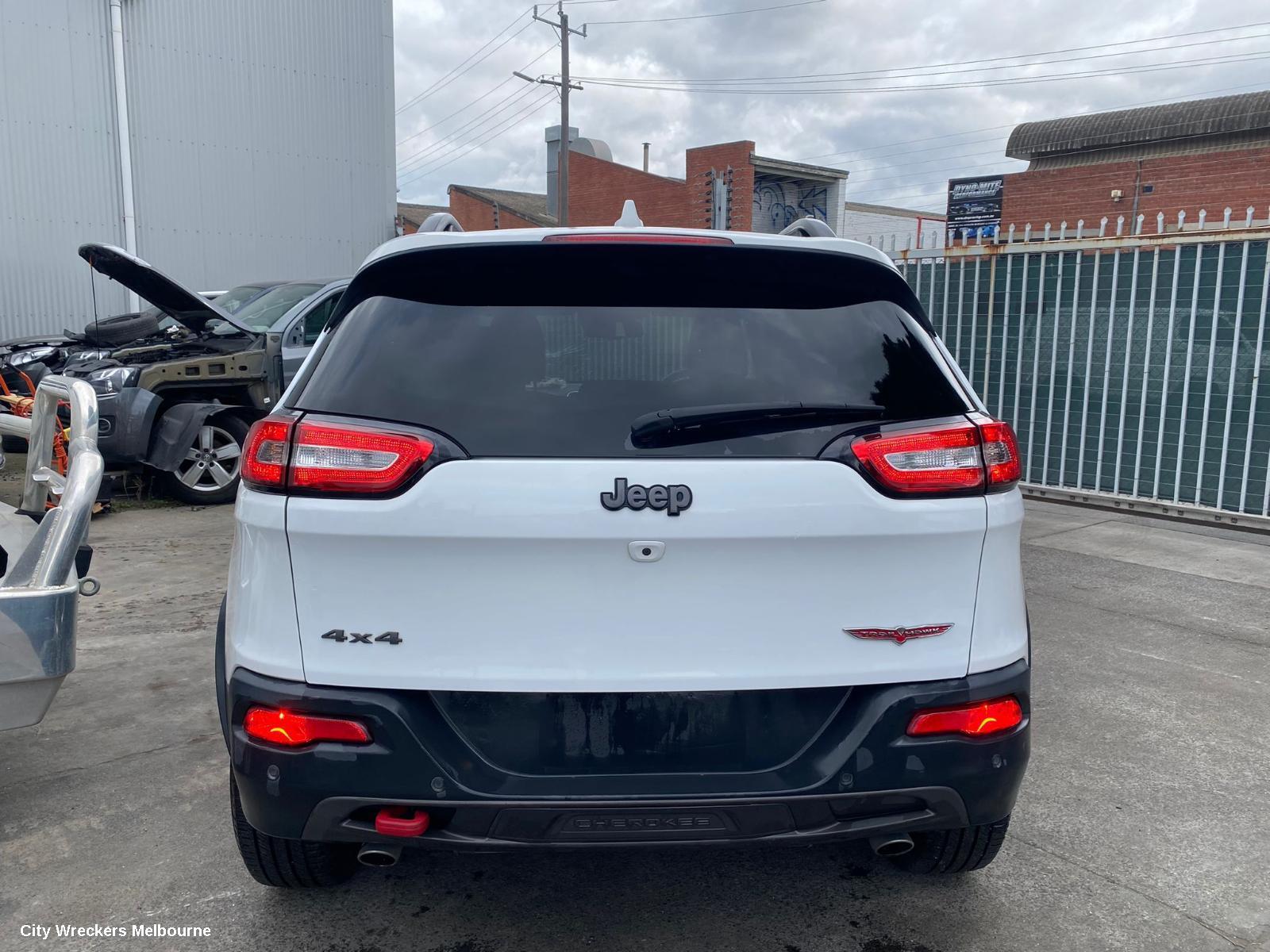 JEEP CHEROKEE 2014 Rear Bumper