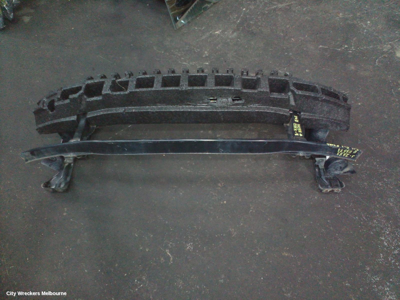 VOLKSWAGEN EOS 2011 F/Bar Reinforc/Brack