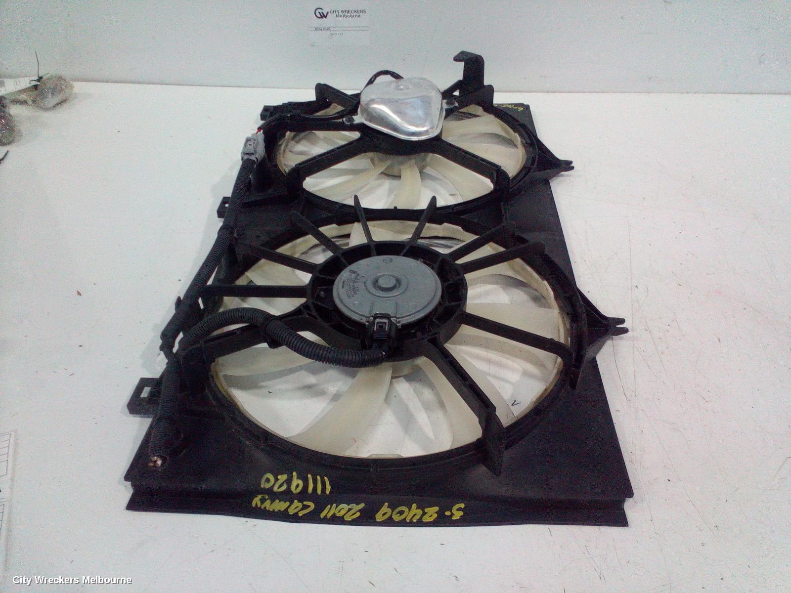 TOYOTA CAMRY 2011 Fan