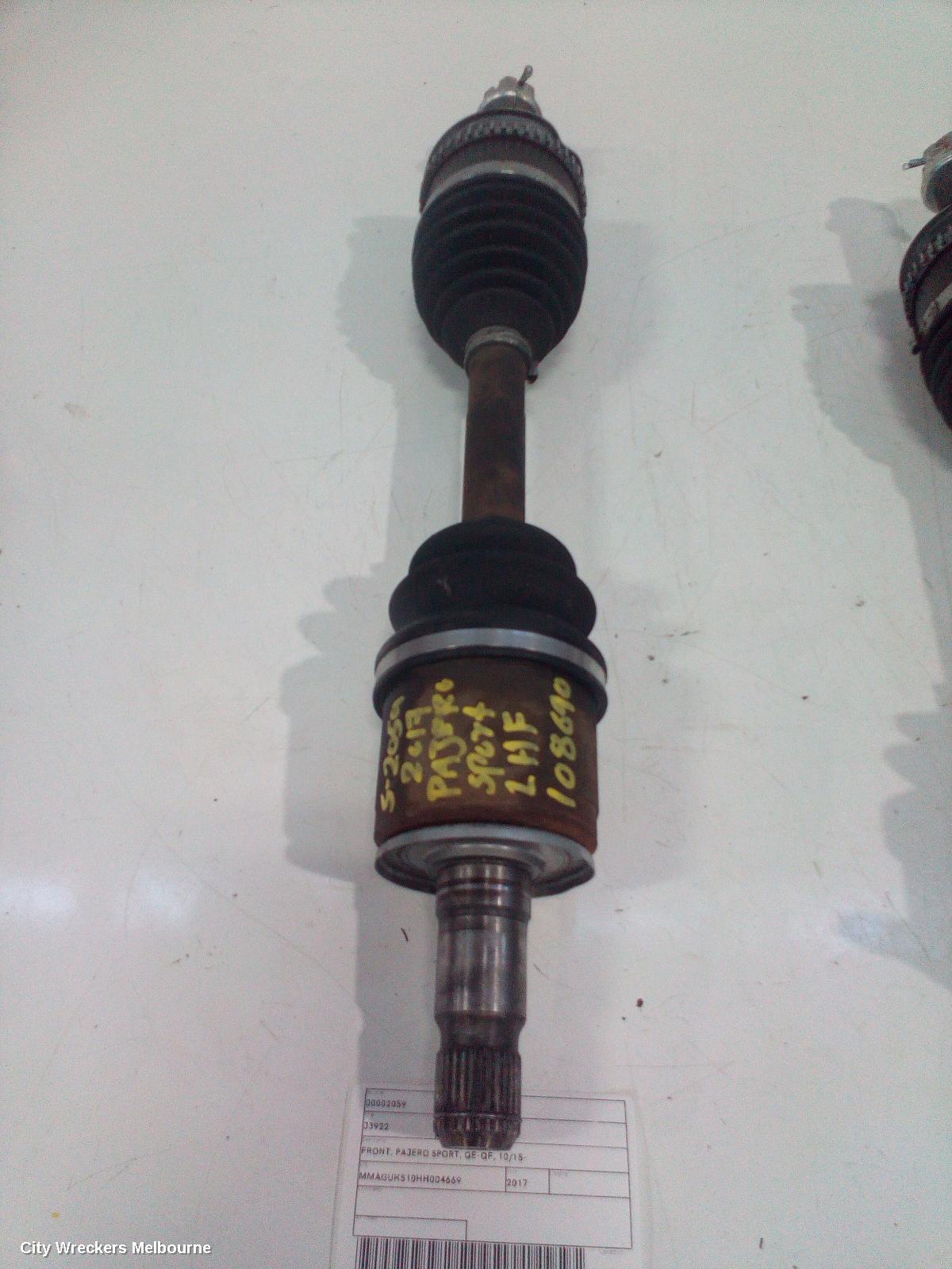 MITSUBISHI PAJERO 2017 Left Driveshaft